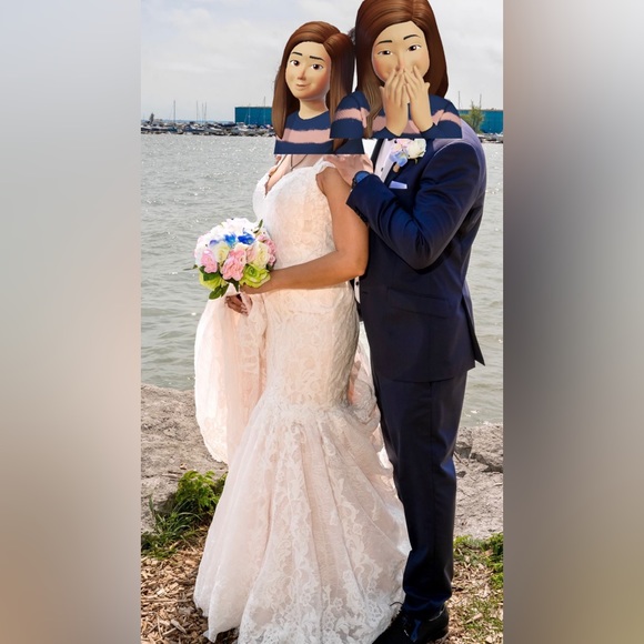 Ferre’ sposa wedding gown - Picture 2 of 7